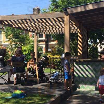 The Heathcote And Star