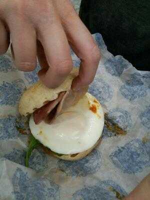 Leon - Cabot Square Canary Wharf