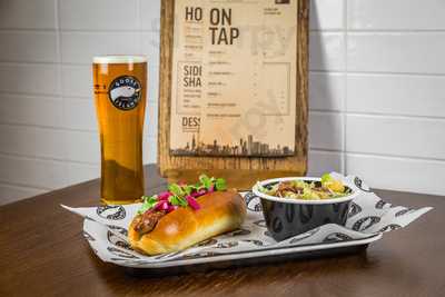 Goose Island Tap House