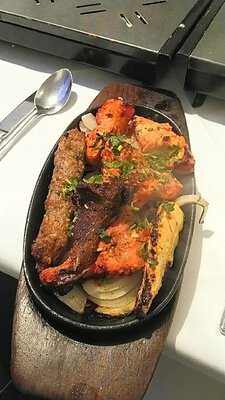 Tandoori Nights - Cockfosters