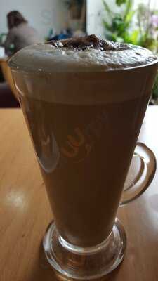 Munure's Cake Cafe Shop