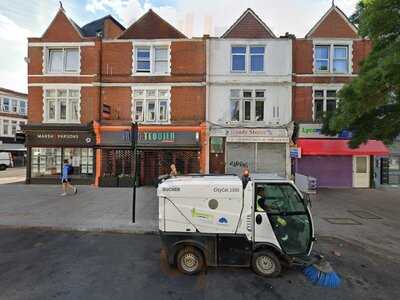 Brick & Liquor | Clapham