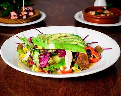 La Vina Tapas Bar & Restaurant