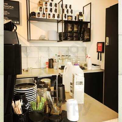 Saint Espresso & Kitchen