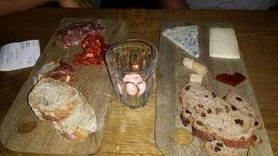 Topolski Bar And Cafe