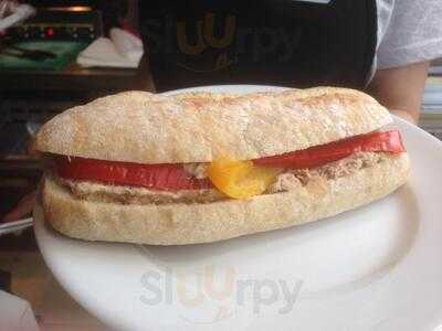 Apostrophe - St Paul's Churchyard