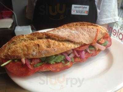 Apostrophe - St Paul's Churchyard