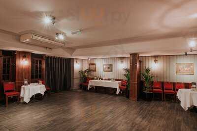 Jamies - St Mary At Hill