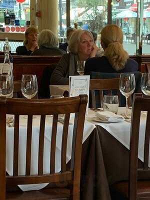 Bellaria Restaurant & Wine Bar