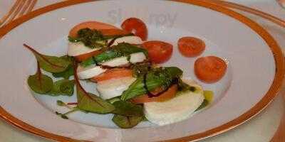 1880 At The Bentley London