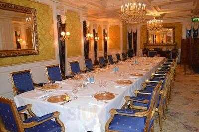 1880 At The Bentley London