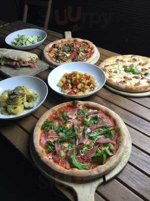 Casa Bardotti, Coffee Shop And Pizza Bar