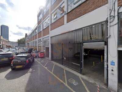 Casa Bardotti, Coffee Shop And Pizza Bar