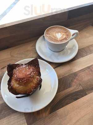 Derosier Chocolate And Coffee