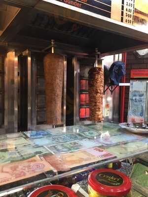 Lolita Burgers And Kebabs
