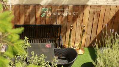 Amuse Bouche Champagne Bar