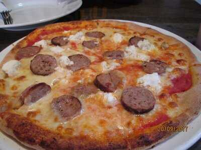 Mulberry Street New York Pizzeria