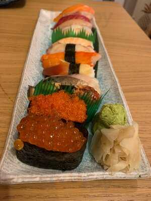 Hayaku Sushi Cafe
