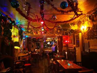 Oxymoron At The Royal Oak