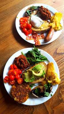 Oxymoron At The Royal Oak