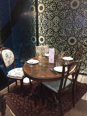 Tas Restaurant Fetter Lane