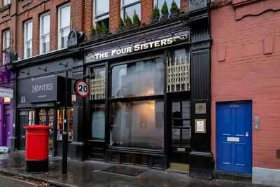 The Four Sisters Bar