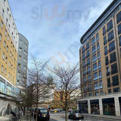 Harris + Hoole - Imperial Wharf