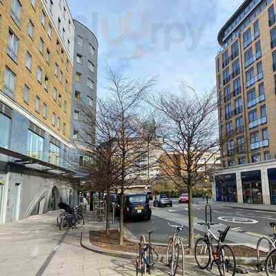 Harris + Hoole - Imperial Wharf