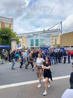 Harris + Hoole - Imperial Wharf