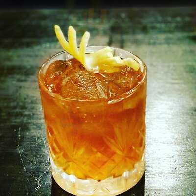 Balls Brothers - Hay's Galleria