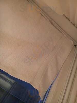 Park International Piano Bar & Restaurant