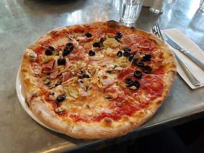 The Salusbury Foodstore