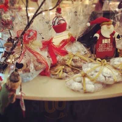 Raphael's Bakery & Patisserie