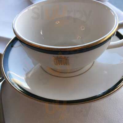 Houses Of Parliament - Afternoon Tea