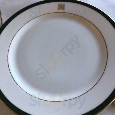 Houses Of Parliament - Afternoon Tea