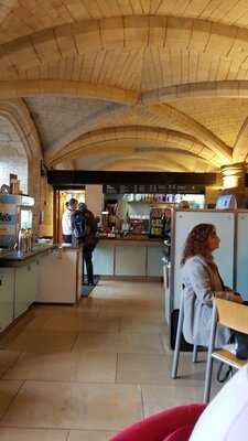 Houses Of Parliament - Afternoon Tea