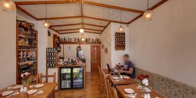 Mythos Greek Flavours