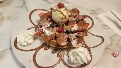 Candy Floss Creperie