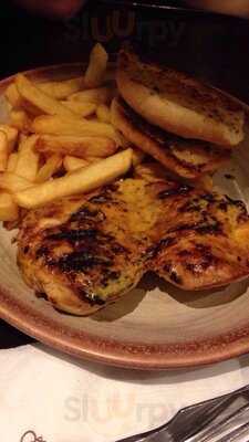 Nando's Canary Wharf - Cabot Place