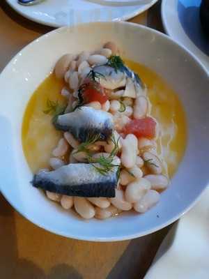 Momento Tapas & Grill