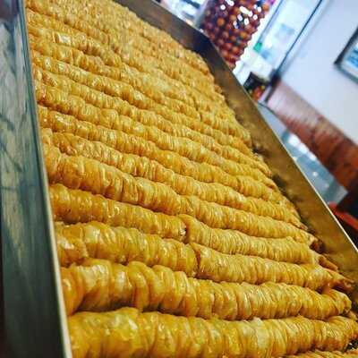 Neo's Bakery & Patisserie