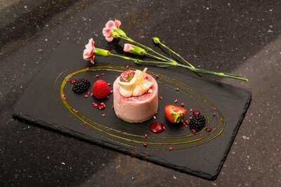 Artist Corner At Copthorne Tara Hotel