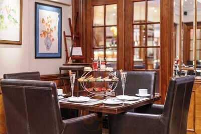 Artist Corner At Copthorne Tara Hotel