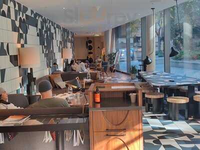 Art Yard Bar And Kitchen