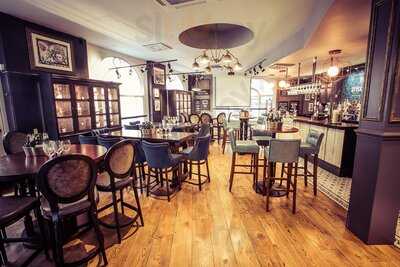 Jamie's Adam's Court