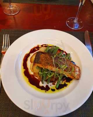 Restaurant At One Whitehall Place