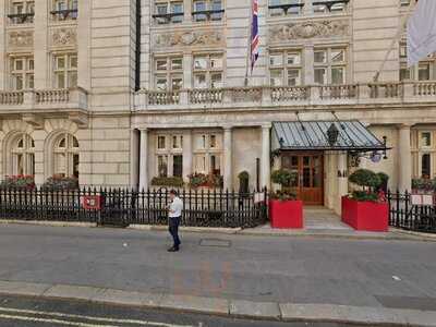 Restaurant At One Whitehall Place