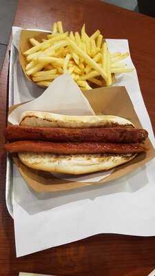 Fatburger & Buffalo's Express