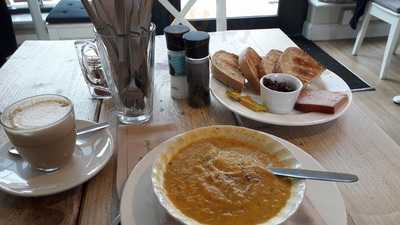 The Lantern Coffee House