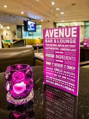 Avenue Bar & Lounge